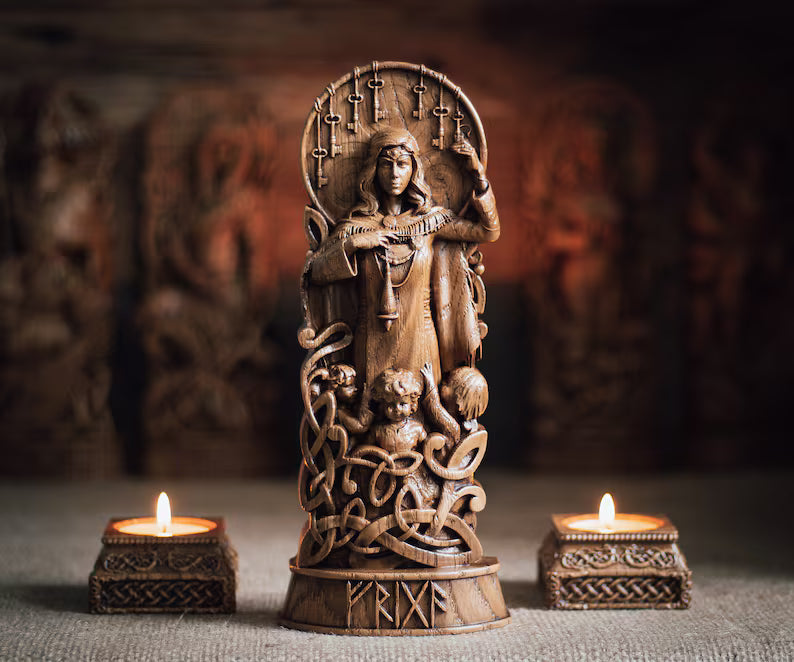 Frigg Statue – Norse Goddess of Wisdom and Family, Handcrafted Viking Decor, Nordic Mythology Gift, VK0021
