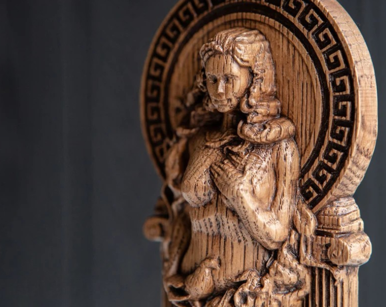 Handcrafted Wooden Aphrodite Statue – Goddess of Love, Beauty and Divine Feminine Grace, GR0012A