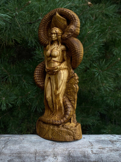 Sigyn (Sigunn, Sigryn) Statue – Symbol of Loyalty and Devotion, Handcrafted Viking Decor, Nordic Mythology Gift, VK0039