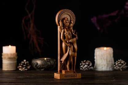 Handcrafted Wooden Artemis Statue – Goddess of the Hunt, Freedom and Wild Nature, GR0009