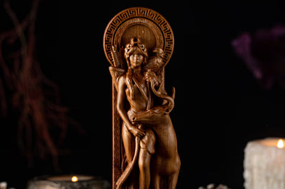 Handcrafted Wooden Artemis Statue – Goddess of the Hunt, Freedom and Wild Nature, GR0009