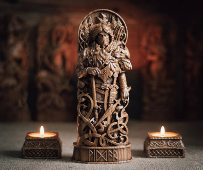 Vidar Statue – Symbol of Resilience and Determination, Handcrafted Nordic Decor & Heritage Gift, VK0027