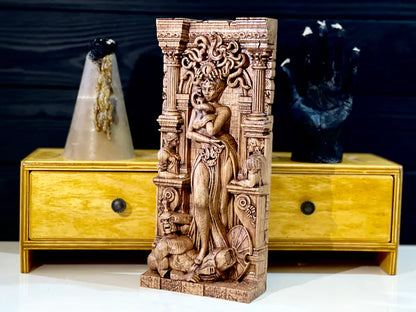 Handcrafted Wooden Medusa Statue – Symbol of Strength, Protection and Transformation, GR0014