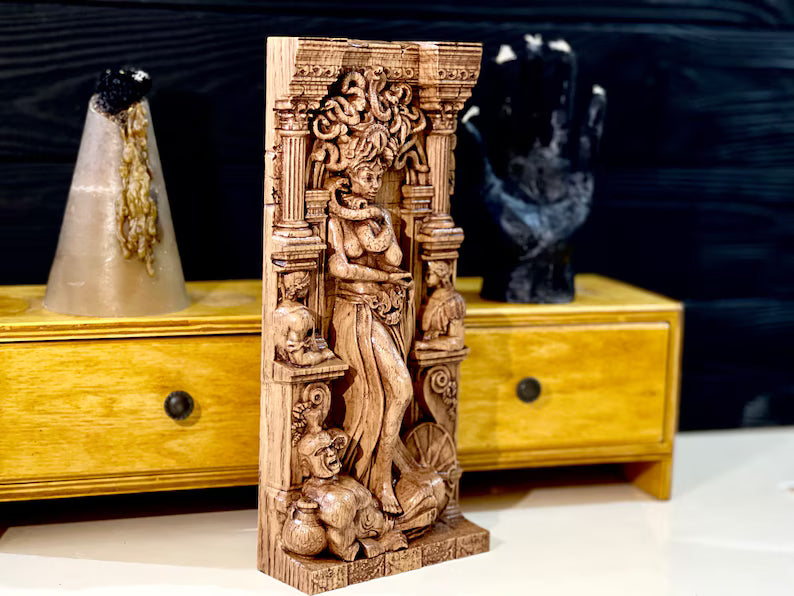 Handcrafted Wooden Medusa Statue – Symbol of Strength, Protection and Transformation, GR0014