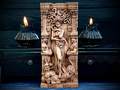 Handcrafted Wooden Medusa Statue – Symbol of Strength, Protection and Transformation, GR0014