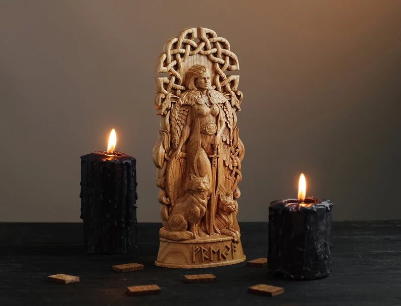 Freyja Statue – Norse Goddess of Love & Beauty, Viking Gift and Nordic Home Decor, VK0009