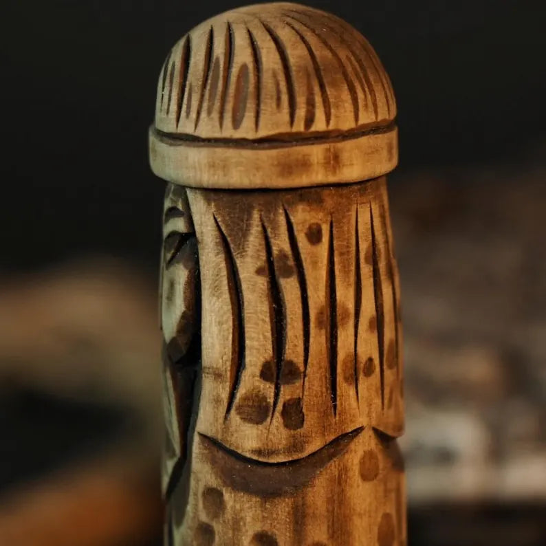 Thor Figurine – Legendary God of Thunder, Handcrafted Nordic Decor & Viking Heritage Gift, VKD0004