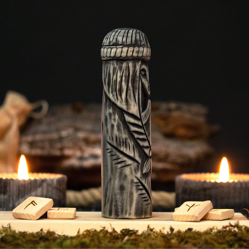Freyja Statue – Symbol of Beauty, Grace and Strength, Handcrafted Nordic Art Decor, VKD0002