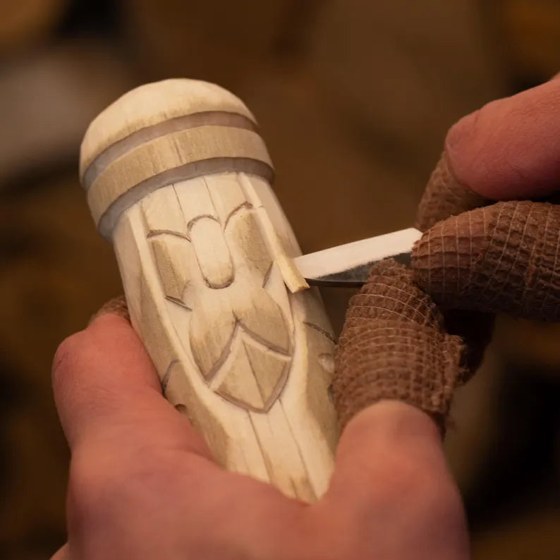Thor Figurine – Legendary God of Thunder, Handcrafted Nordic Decor & Viking Heritage Gift, VKD0004
