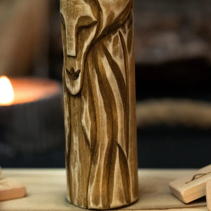 Loki Statue – Symbol of Transformation and Ingenuity, Handcrafted Viking Art Decor, VKD0005